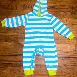 CatPapa boutique hooded outfit. Aqua and yellow, great for a boy or girl